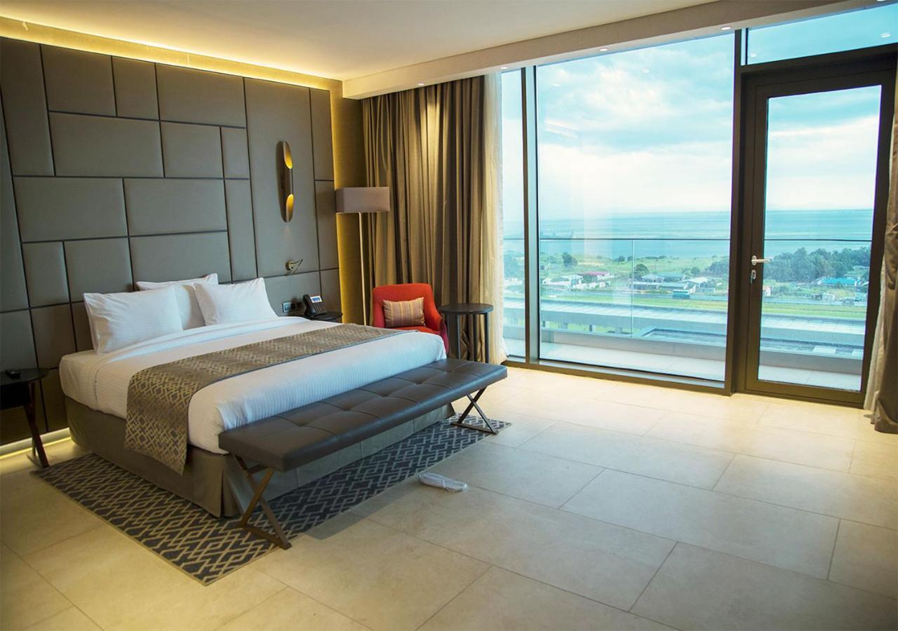 Grand Hotel De Kintele Brazzaville Bagian luar foto
