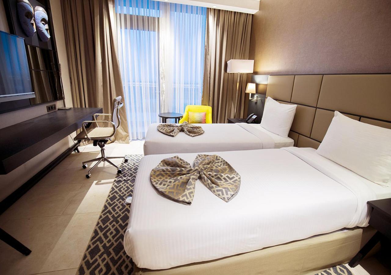 Grand Hotel De Kintele Brazzaville Bagian luar foto