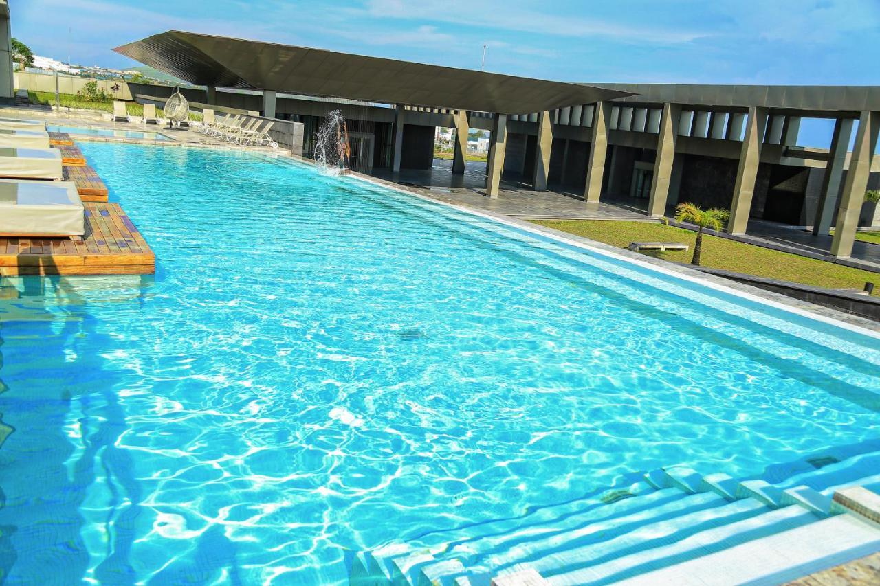 Grand Hotel De Kintele Brazzaville Bagian luar foto
